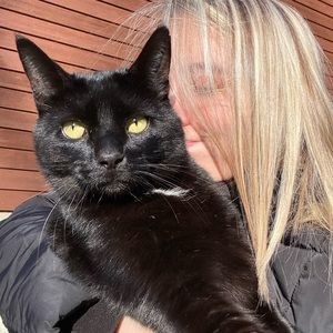 Meet your Posher, Melany